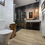 A 20 Min De Madrid En Ave Casita Con Jardin Privado, Wifi, Smart Tv 55p Y Aparcamiento En La Puerta Lejlighed *