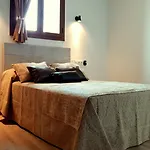 A 20 Min De Madrid En Ave Casita Con Jardin Privado, Wifi, Smart Tv 55p Y Aparcamiento En La Puerta
