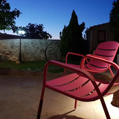 Apartmán Casita 3 Dormitorios Con 3 Banos Privados I Jardin I Wifi I Smart Tv 55P I Parking Gratuito En La Puerta