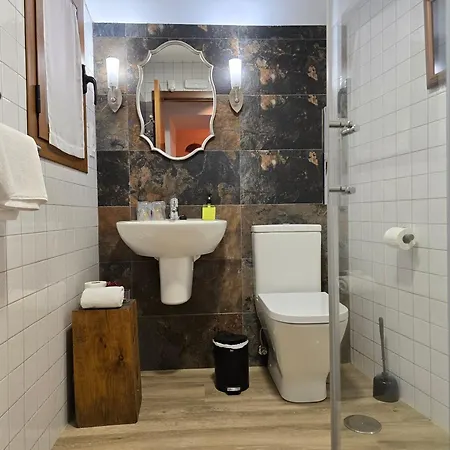 Apartment A 20 Min De Madrid En Ave Premium Con Chimenea, Wifi, Jardin Privado, Smart Tv 55p, Bano Dentro De Cada Y Aparcamiento En La Puerta *