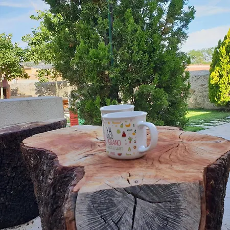 Apartment A 20 Min De Madrid En Ave Premium Con Chimenea, Wifi, Jardin Privado, Smart Tv 55p, Bano Dentro De Cada Y Aparcamiento En La Puerta