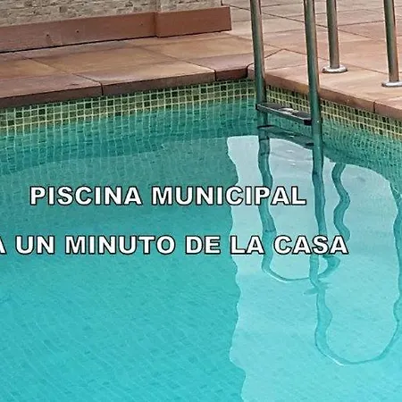 Apartmán Casita 3 Dormitorios Con 3 Banos Privados I Jardin I Wifi I Smart Tv 55P I Parking Gratuito En La Puerta